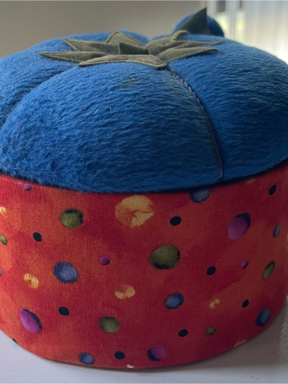 Sewing storage - Picture 4 of 8